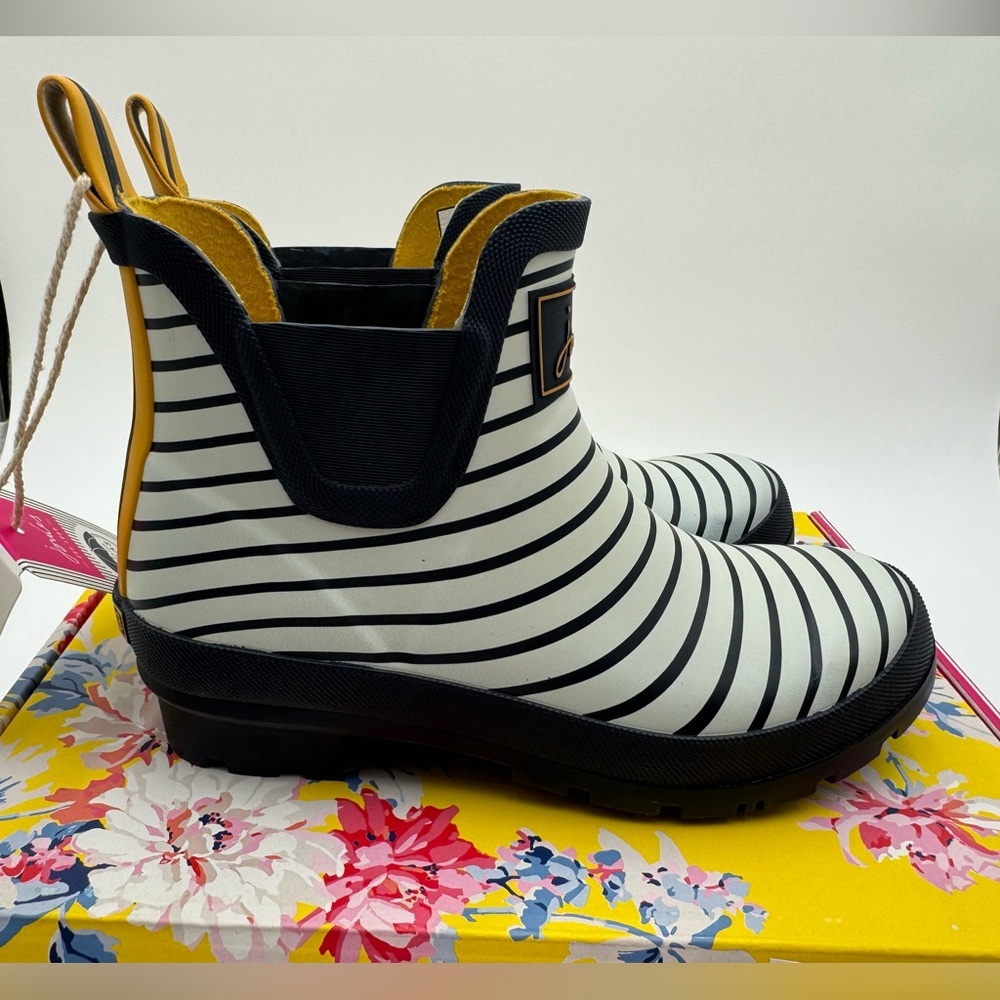 Joules - Wellibob - super cute Rain Boots - size 6 - NWT /NIB - Picture 8 of 9